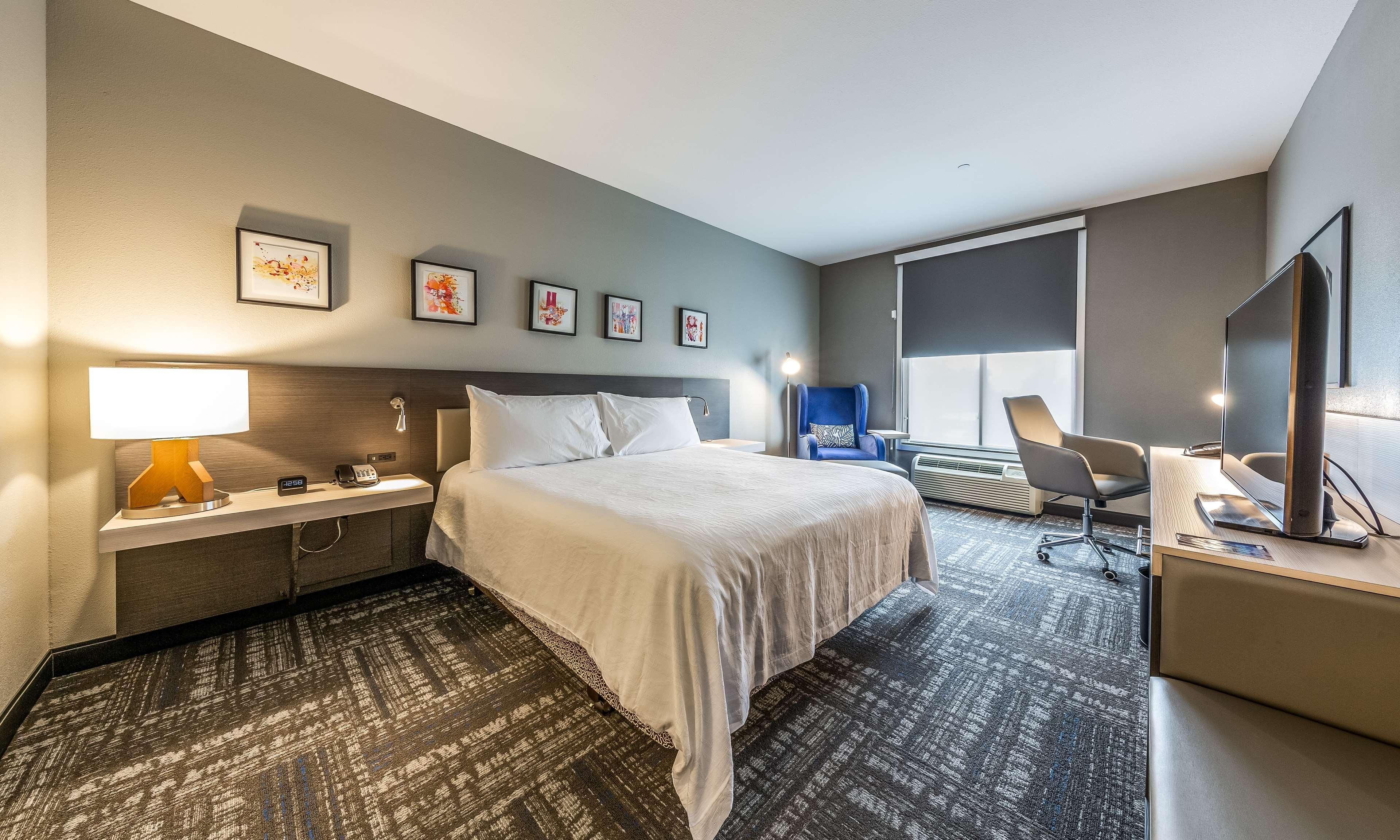 Hilton Garden Inn Бомонт Екстериор снимка