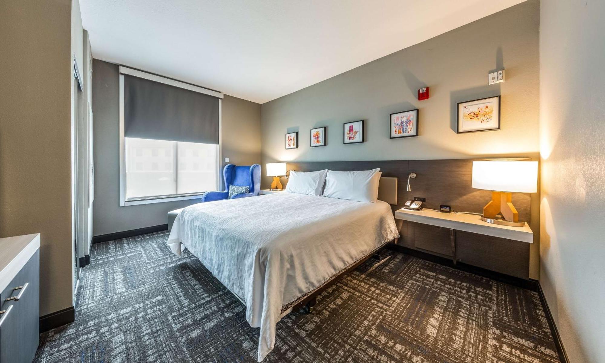 Hilton Garden Inn Бомонт Екстериор снимка