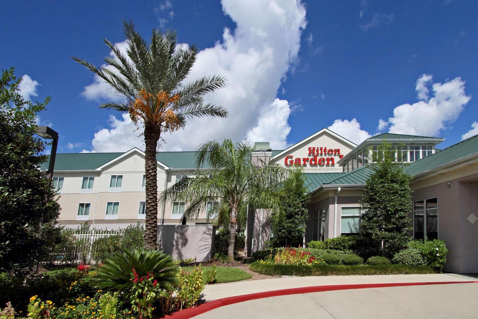 Hilton Garden Inn Бомонт Екстериор снимка
