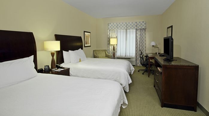 Hilton Garden Inn Бомонт Екстериор снимка